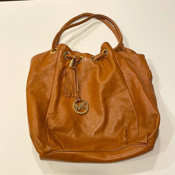 Michael Kors Shoulder Bag - Picture 1 of 9